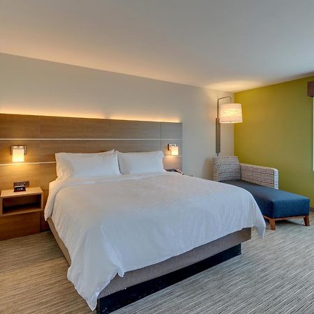 Holiday Inn Express & Suites - Roanoke - Civic Center Esterno foto