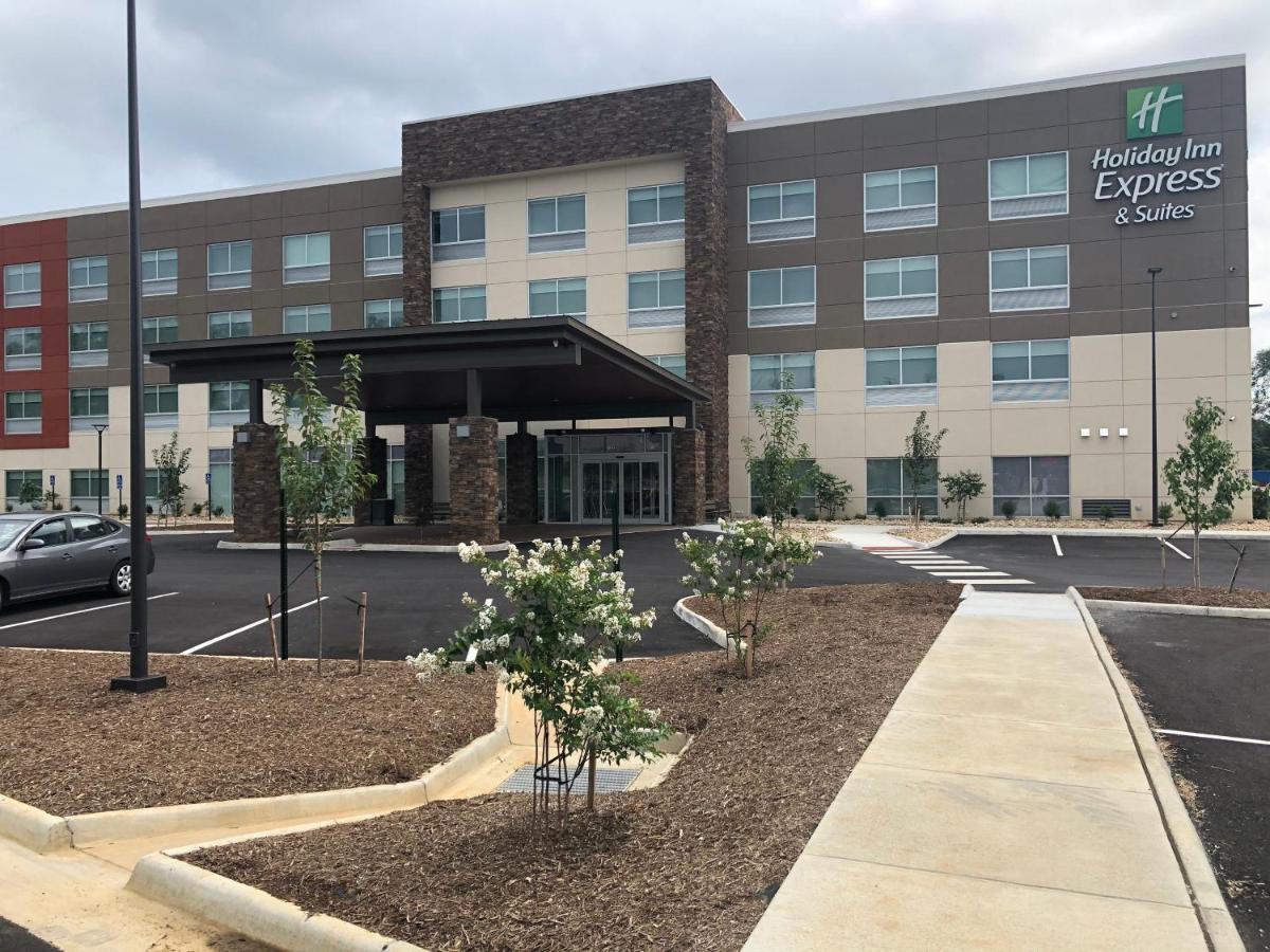 Holiday Inn Express & Suites - Roanoke - Civic Center Esterno foto