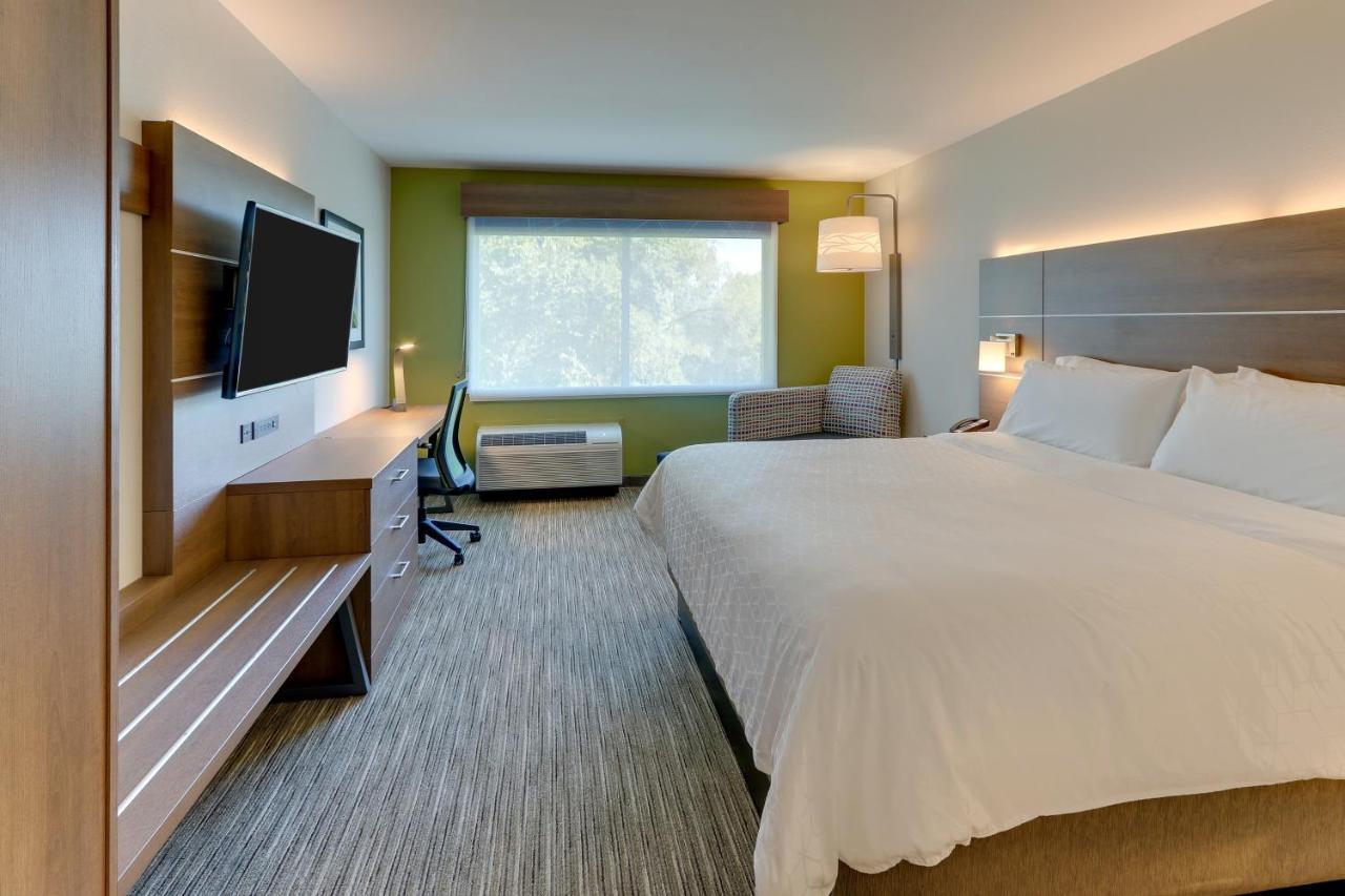 Holiday Inn Express & Suites - Roanoke - Civic Center Esterno foto