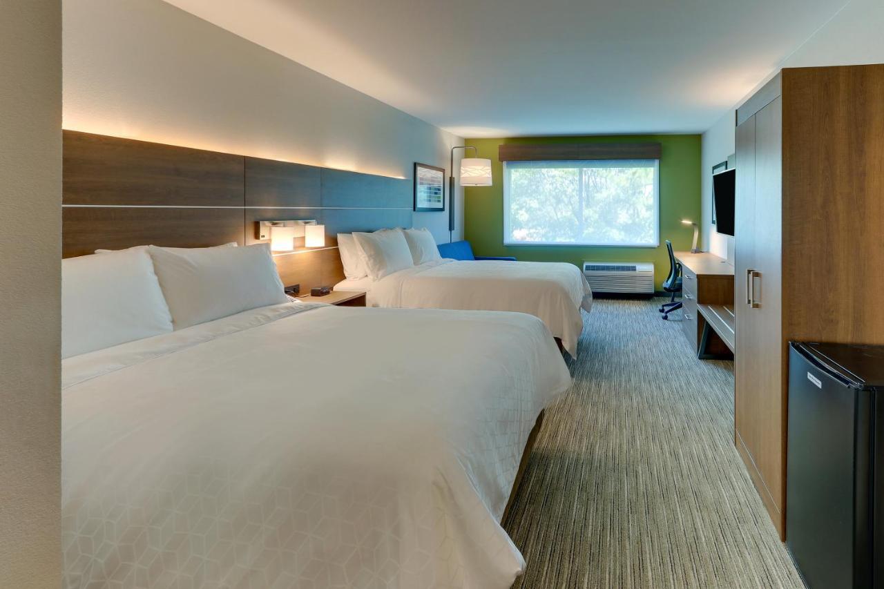 Holiday Inn Express & Suites - Roanoke - Civic Center Esterno foto