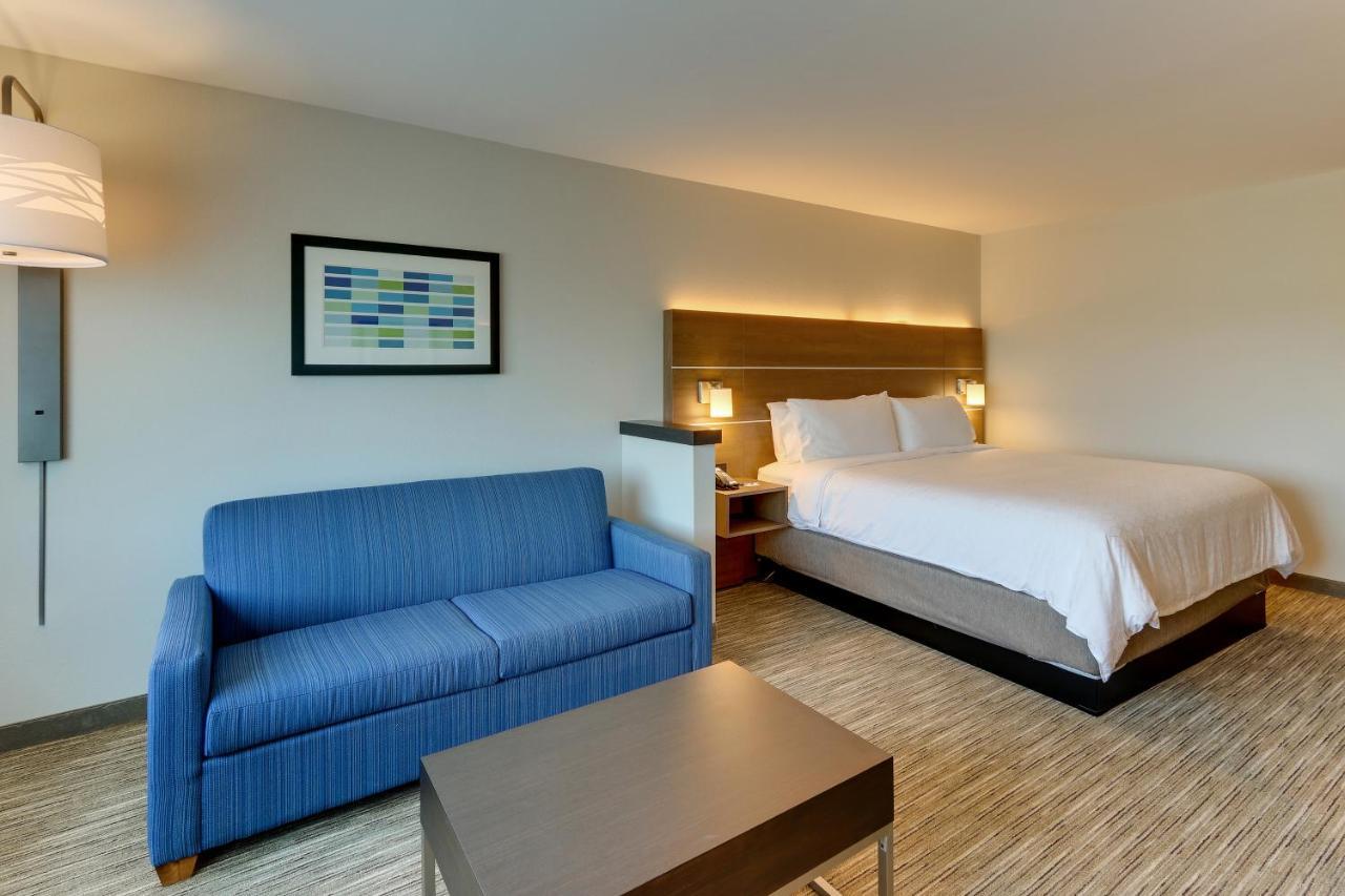 Holiday Inn Express & Suites - Roanoke - Civic Center Esterno foto